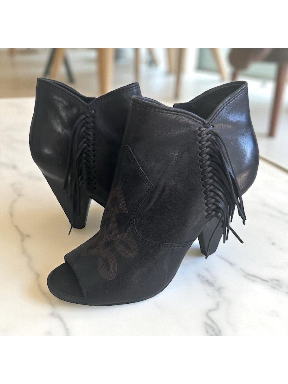 BELLE SIGERSON MORRISON Black Leather Fringe Booties Heels Size 7